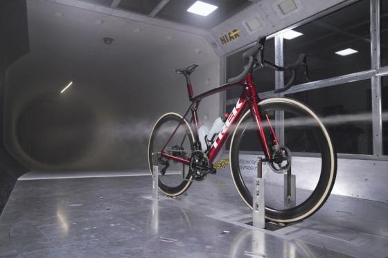MY25 Madone Gen 8 SL_SLR_Wind_Tunnel_DSC09919.jpg
